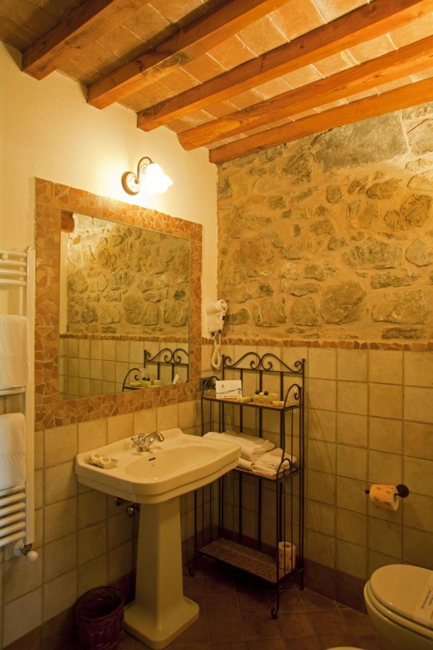Villa Bio Agriturismo La Bell'Antiglia Montemerano Exterior foto